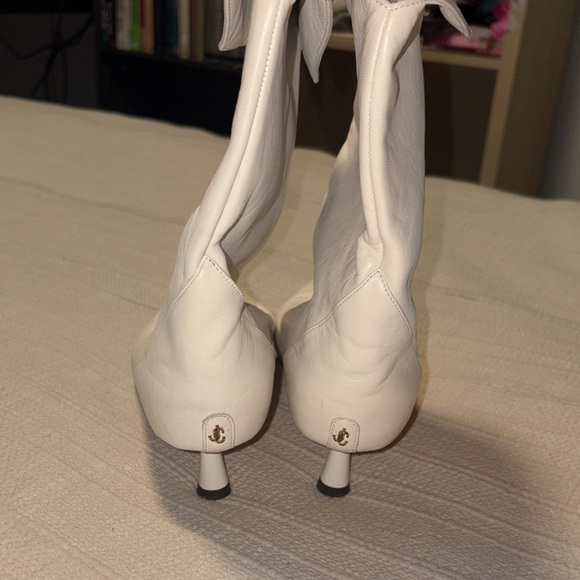 Jimmy Choo Leather Cream Heeled Boots size 39.5 with dust bag. EUC. - Picture 3 of 10